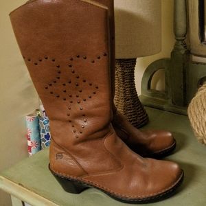 Born boots